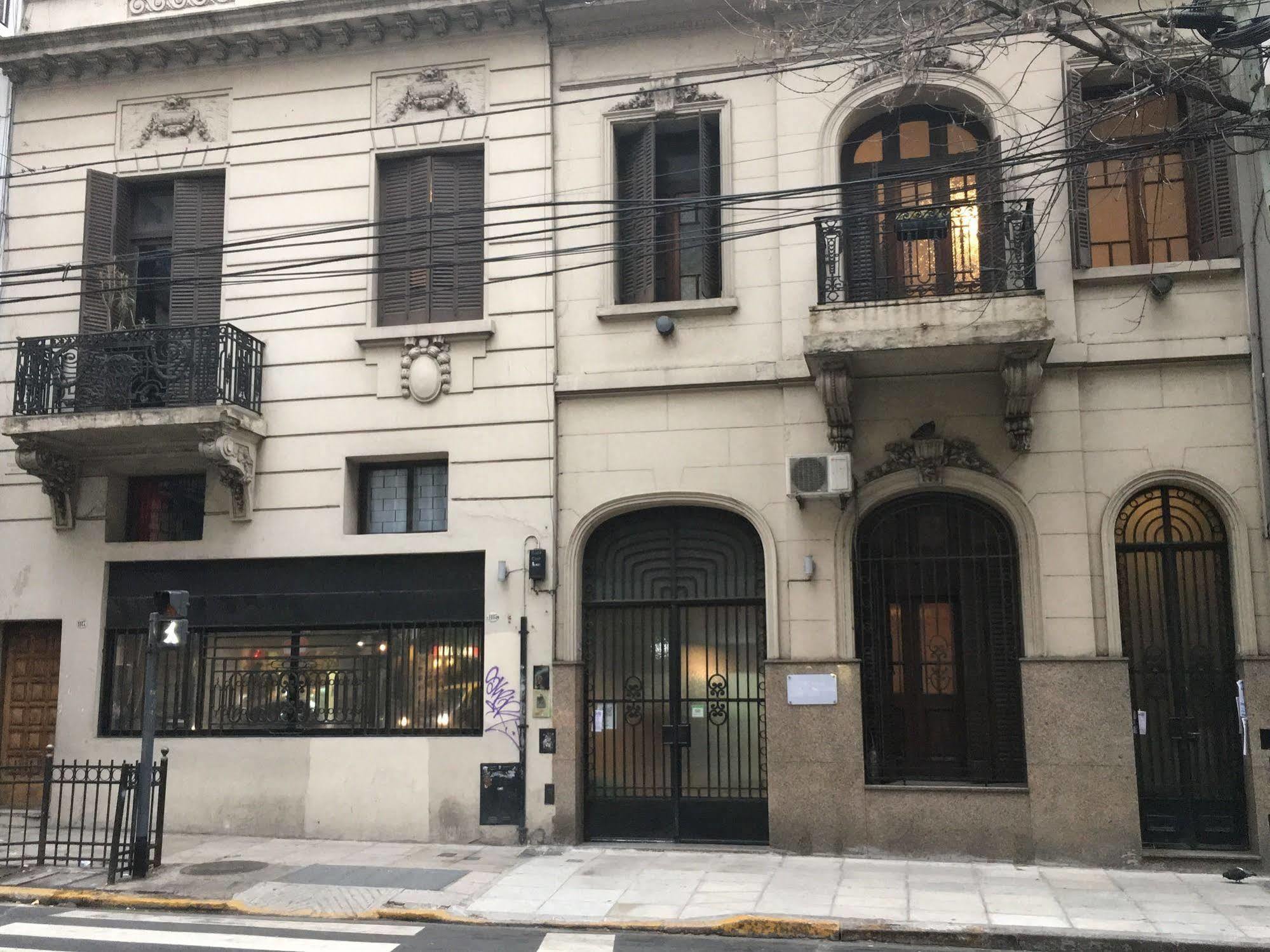 Petit Recoleta Hostel Buenos Aires Esterno foto